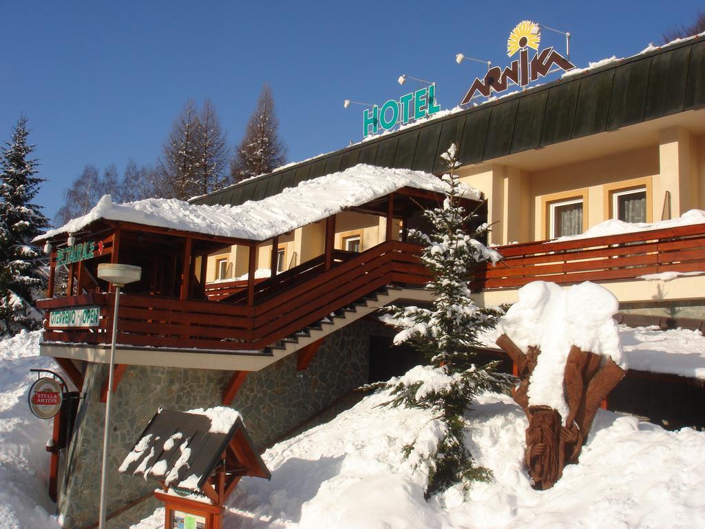 Hotel Arnika Янське Лазне Экстерьер фото